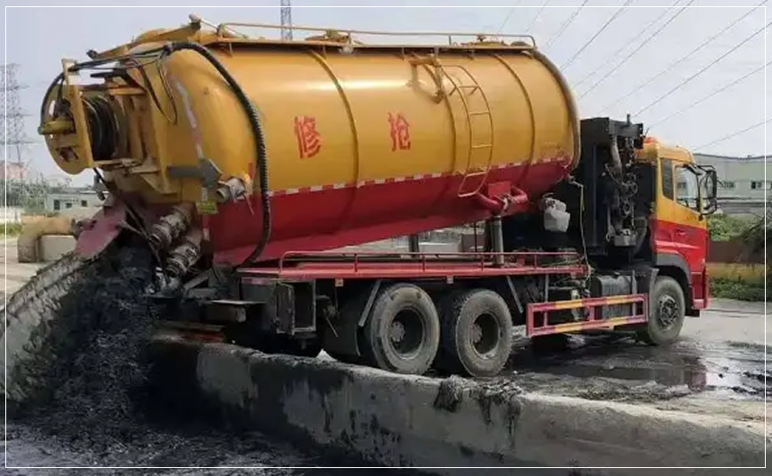 永昌沉淀池清理案例