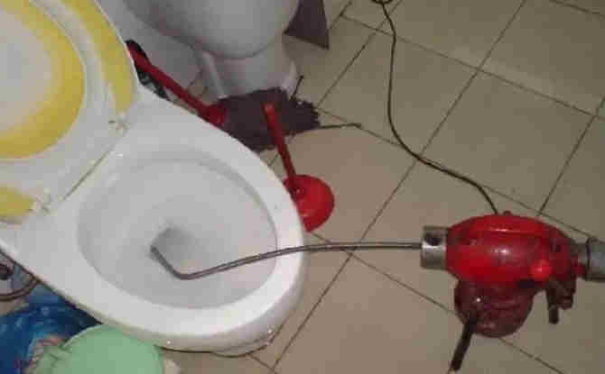 永昌马桶通下水